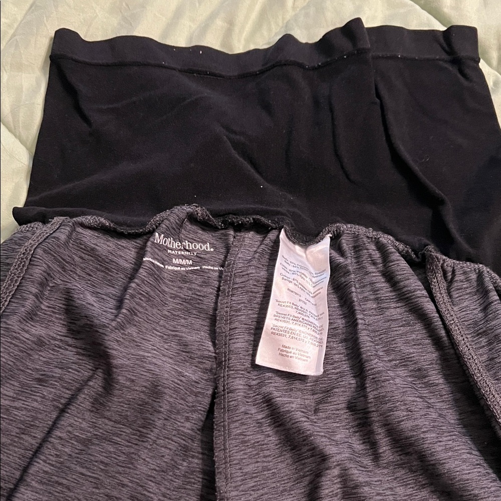 Motherhood Maternity Leggings in Black and Gray